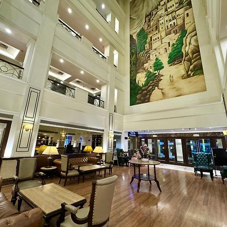 Ramada By Wyndham Jalandhar City Center Ngoại thất bức ảnh