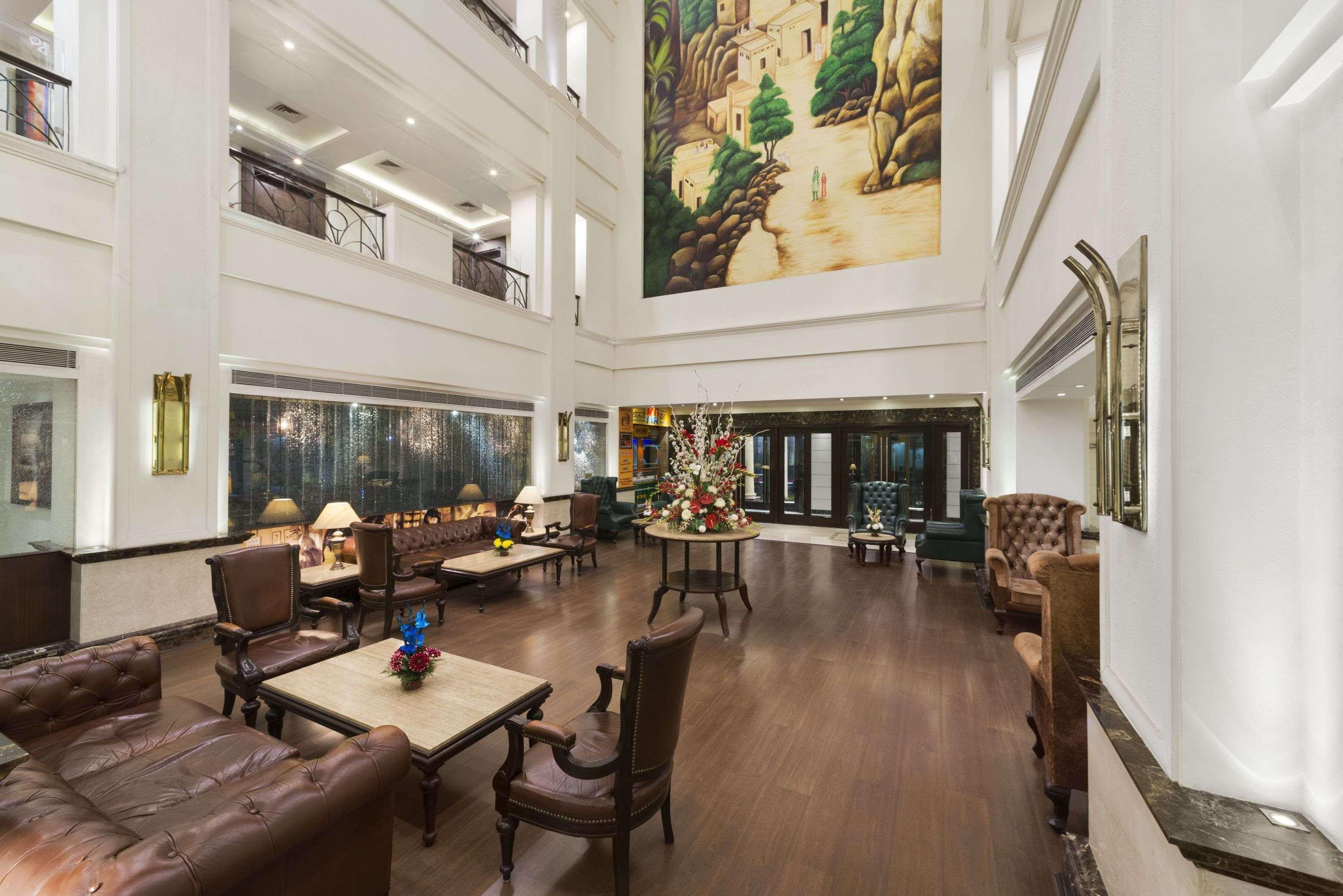 Ramada By Wyndham Jalandhar City Center Ngoại thất bức ảnh